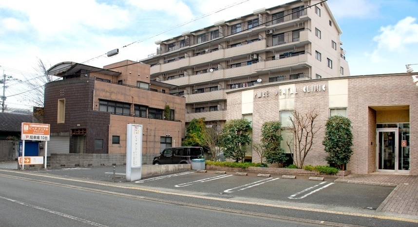 ピュアデンタルクリニック　熊本市中央区の歯科医